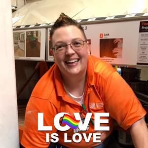 Meet your Posher, Michelle